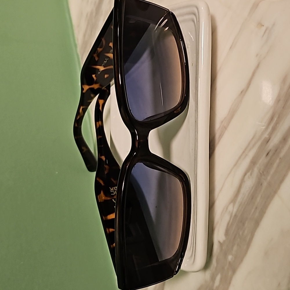 Jessica simpson sunglasses